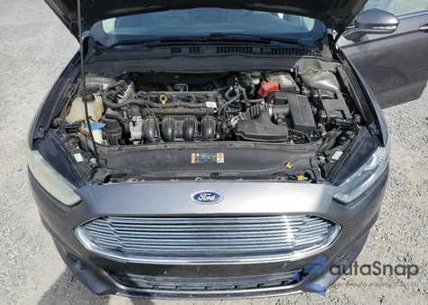 2013 Ford Fusion Se z USA, uszkodzony, nr VIN 3FA6P0H78DR308665